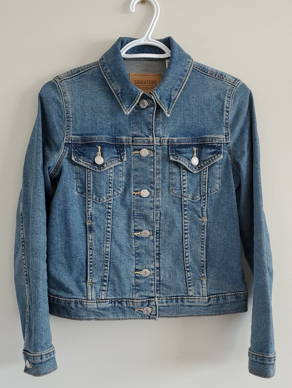 Signature Classic Blue Denim Jacket Sz S Western Casual Cowgirl Rodeo Country
